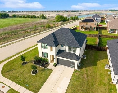 418 Ardsley Lane - Photo Thumbnail 1