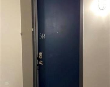 1122 Jackson Street - Photo Thumbnail 6