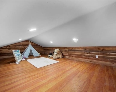 7041 Freemont Street - Photo Thumbnail 14