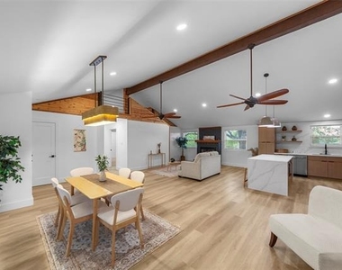 7041 Freemont Street - Photo Thumbnail 7