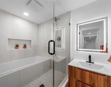 7041 Freemont Street - Photo Thumbnail 22
