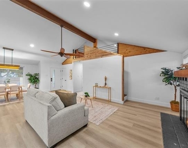 7041 Freemont Street - Photo Thumbnail 11