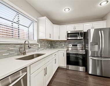 4748 Old Bent Tree Lane - Photo Thumbnail 3