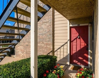 4748 Old Bent Tree Lane - Photo Thumbnail 15