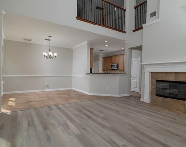 2108 Harris Place - Photo Thumbnail 11