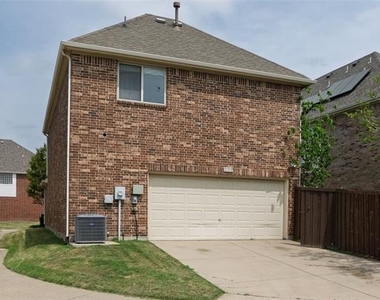 2108 Harris Place - Photo Thumbnail 33