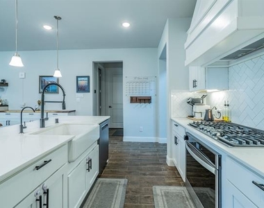 15894 Talamore Lane - Photo Thumbnail 2