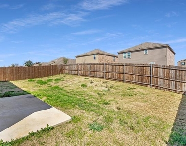 1100 Varson Drive - Photo Thumbnail 35