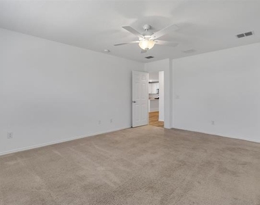 1100 Varson Drive - Photo Thumbnail 19