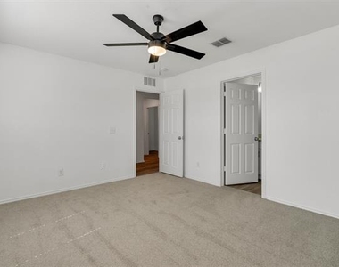 1100 Varson Drive - Photo Thumbnail 30