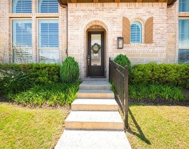 2712 Fiddler Way - Photo Thumbnail 6
