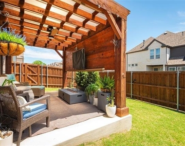 2712 Fiddler Way - Photo Thumbnail 29