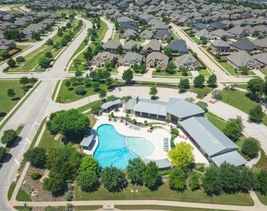 2712 Fiddler Way - Photo Thumbnail 34