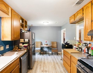 5509 Norma Street - Photo Thumbnail 11