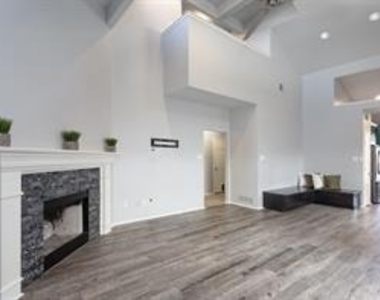 8400 Hickory Street - Photo Thumbnail 5