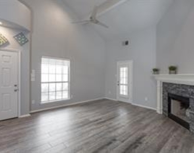 8400 Hickory Street - Photo Thumbnail 4