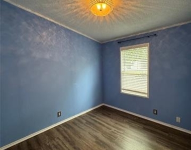 197 Private Road 4652 - Photo Thumbnail 19