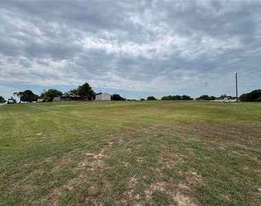 197 Private Road 4652 - Photo Thumbnail 34