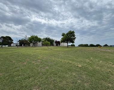 197 Private Road 4652 - Photo Thumbnail 38