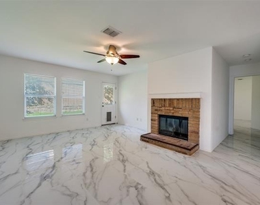 12841 Serenity Drive - Photo Thumbnail 11