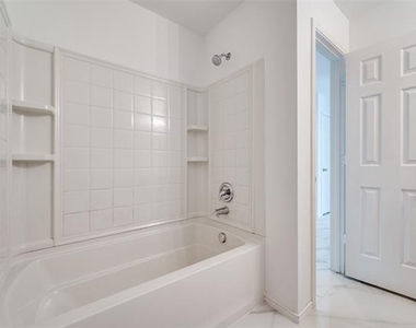 12841 Serenity Drive - Photo Thumbnail 23