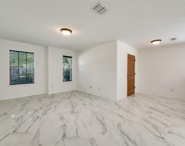 12841 Serenity Drive - Photo Thumbnail 4