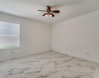 12841 Serenity Drive - Photo Thumbnail 20