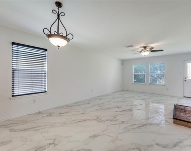 12841 Serenity Drive - Photo Thumbnail 15