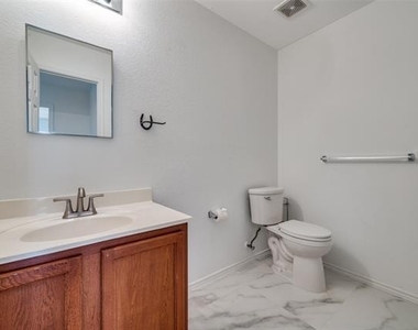 12841 Serenity Drive - Photo Thumbnail 22