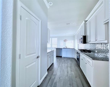 10036 Bodega Bay Road - Photo Thumbnail 5