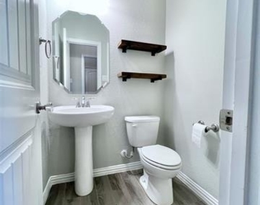 10036 Bodega Bay Road - Photo Thumbnail 20