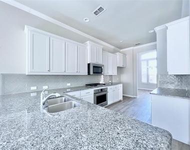 10036 Bodega Bay Road - Photo Thumbnail 6