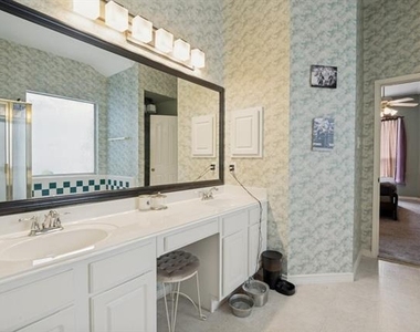 4112 Creek Hollow Way - Photo Thumbnail 13