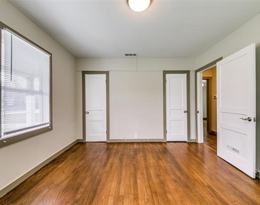 5610 Lyons Road - Photo Thumbnail 4