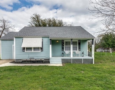 5610 Lyons Road - Photo Thumbnail 2
