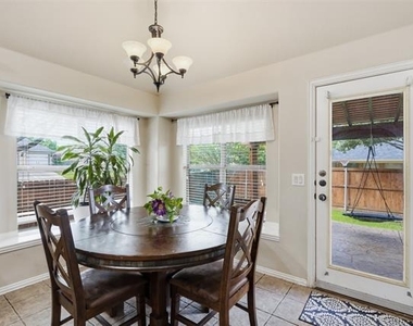 1218 Inglewood Drive - Photo Thumbnail 13