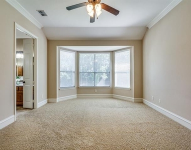 832 Hidden Springs Court - Photo Thumbnail 14