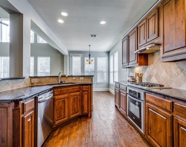 832 Hidden Springs Court - Photo Thumbnail 12