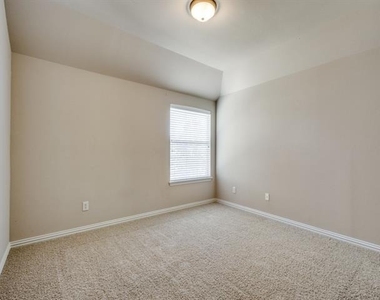 832 Hidden Springs Court - Photo Thumbnail 31