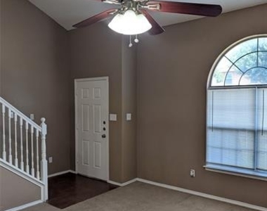 700 Flamingo Drive - Photo Thumbnail 2