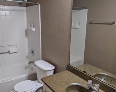 700 Flamingo Drive - Photo Thumbnail 23