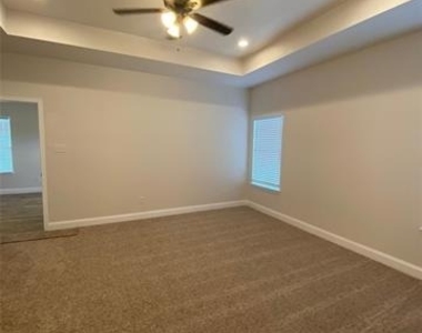 2202 Jones Street - Photo Thumbnail 12