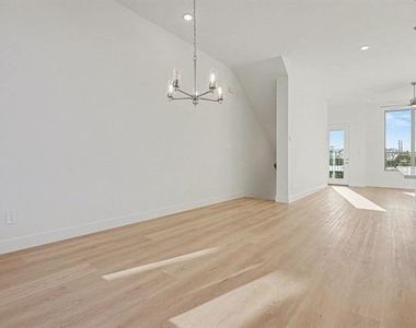 13351 Goodland Street - Photo Thumbnail 14