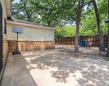 10323 Budtime Lane - Photo Thumbnail 24
