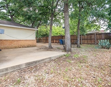 10323 Budtime Lane - Photo Thumbnail 25
