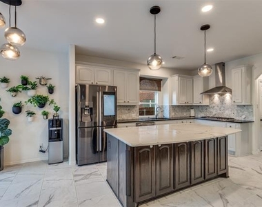 13348 Cool Meadow Drive - Photo Thumbnail 16