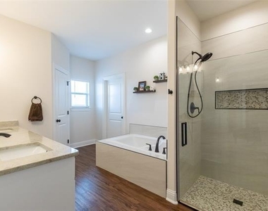 158 Cypress Hill Drive - Photo Thumbnail 22