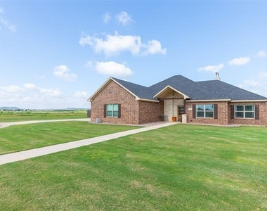 158 Cypress Hill Drive - Photo Thumbnail 2