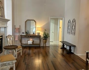 5005 Shadowood Trail - Photo Thumbnail 15