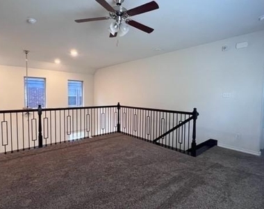2405 Larimar Drive - Photo Thumbnail 9